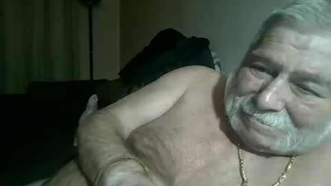 louis_chokdee online show from February 2025 06:26:01 PM