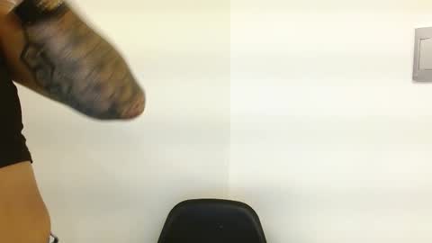 Louis K online show from November 2025 11:21:01 AM