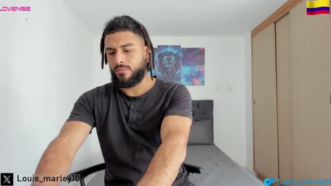 louis_marley_ online show from December 2024 04:05:01 PM