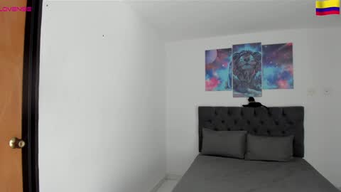 louis_marley_ online show from December 2024 02:06:02 PM