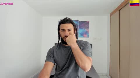 louis_marley_ online show from December 2024 02:42:01 PM