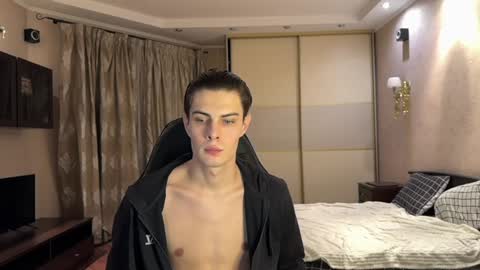 Mark online show from January 2025 02:35:02 AM