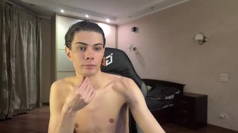 Mark online show from March 2025 04:00:02 PM