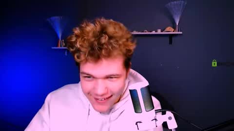 Snapshot of louis_tiger chatting on December 2025 09:36:01 AM your dream online show from December 2025 09:36:01 AM