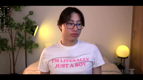 Snapshot of louis_zh chatting on January 2026 02:46:02 AM Louis online show from January 2026 02:46:02 AM