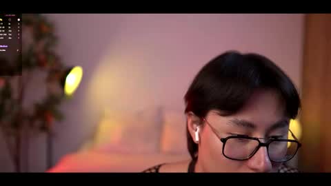 Snapshot of louis_zh chatting on February 2026 02:26:02 AM Louis online show from February 2026 02:26:02 AM