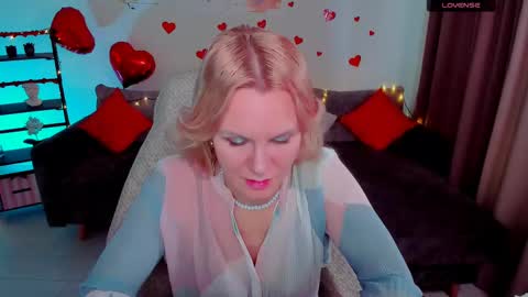 Snapshot of louisa_bay chatting on February 2025 08:05:01 AM Louisa online show from February 2025 08:05:01 AM