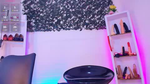  LouIse  online show from March 2026 02:23:02 PM