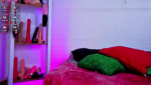  LouIse  online show from June 2026 06:19:02 PM