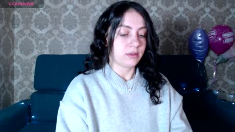 Louise online show from February 2025 04:27:01 AM