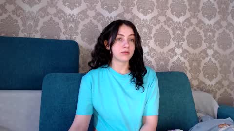 Louise online show from March 2025 08:10:02 AM