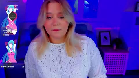 Snapshot of louisemous chatting on November 2025 10:21:02 PM Loise online show from November 2025 10:21:02 PM