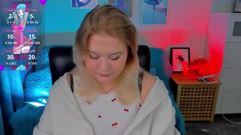 Snapshot of louisemous chatting on November 2025 09:03:02 PM Loise online show from November 2025 09:03:02 PM