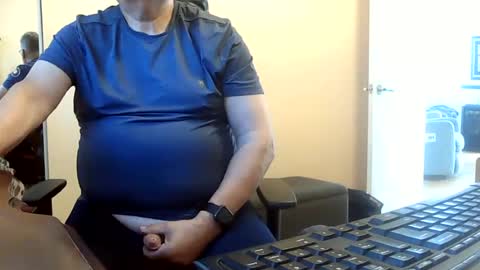 Snapshot of loumtl3 chatting on June 2026 12:24:02 PM loumtl3 online show from June 2026 12:24:02 PM