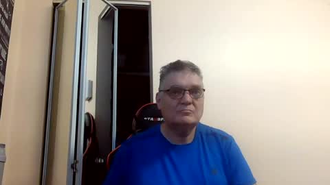Snapshot of loumtl3 chatting on July 2026 12:25:02 PM loumtl3 online show from July 2026 12:25:02 PM