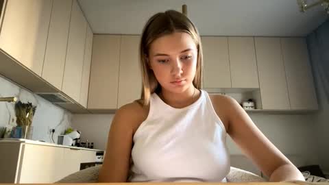 Snapshot of lourapimenta chatting on March 2026 01:28:01 PM Eliza online show from March 2026 01:28:01 PM