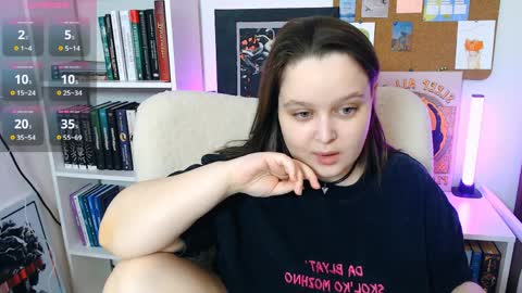 Mia  online show from April 2026 04:26:02 PM