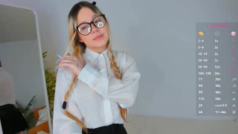 Eva online show from December 2025 01:29:01 PM