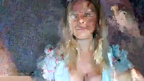Snapshot of love_dom_meg chatting on July 2026 06:31:02 AM Megane online show from July 2026 06:31:02 AM