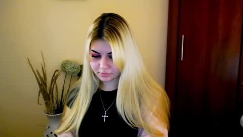 Alexya online show from January 2025 02:08:01 PM