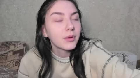 Snapshot of love_lina_muuur chatting on May 2026 09:12:02 PM LINA online show from May 2026 09:12:02 PM