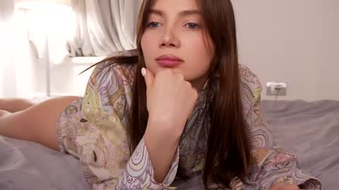 Sofi   online show from December 2024 03:15:01 PM