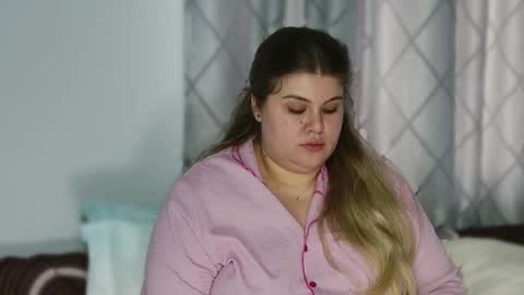 Snapshot of love_wiggy18 chatting on March 2026 01:58:02 PM Ally online show from March 2026 01:58:02 PM