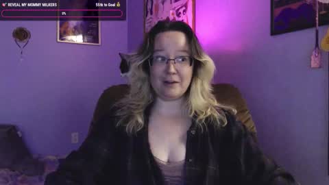 love_you_julia online show from October 2025 05:08:01 AM