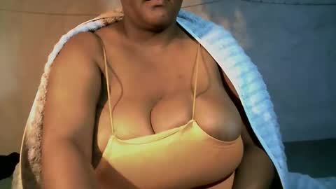 lovebesty online show from June 2026 04:57:01 AM