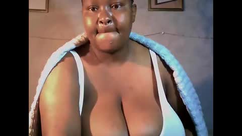 lovebesty online show from June 2026 05:38:01 AM