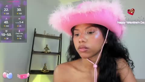 Snapshot of lovecurls_ chatting on January 2025 03:49:02 AM Luna online show from January 2025 03:49:02 AM