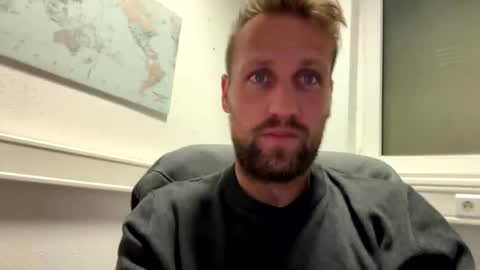 lovefuesse online show from November 2025 08:58:02 AM