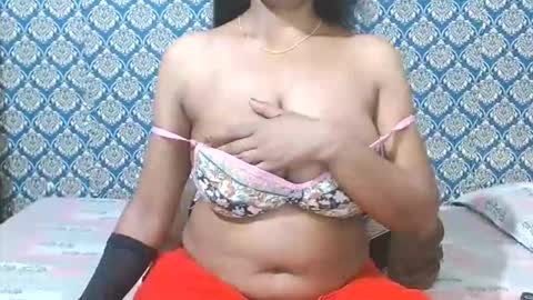 Snapshot of lovefunnitya chatting on May 2026 12:22:02 PM Divya online show from May 2026 12:22:02 PM
