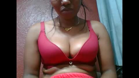 loveinlife750427 online show from September 2025 07:02:02 PM