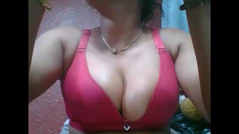 loveinlife750427 online show from October 2025 07:11:01 PM