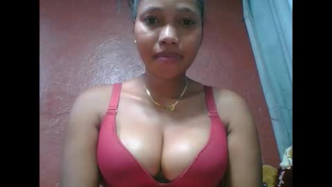 loveinlife750427 online show from October 2025 02:18:02 PM