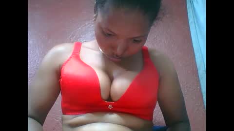 loveinlife750427 online show from November 2025 03:55:02 PM