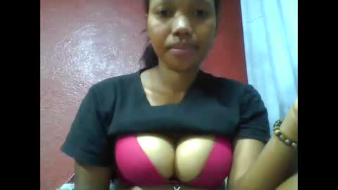 Snapshot of loveinlife750427 chatting on February 2026 04:42:02 AM loveinlife750427 online show from February 2026 04:42:02 AM