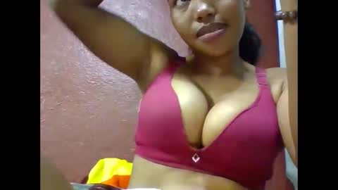 Snapshot of loveinlife750427 chatting on February 2026 02:51:01 AM loveinlife750427 online show from February 2026 02:51:01 AM