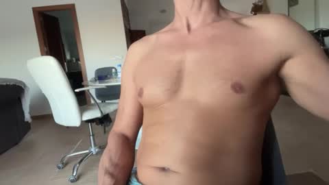 Snapshot of loveisperfect chatting on October 2025 04:17:02 PM Loveisperfect online show from October 2025 04:17:02 PM