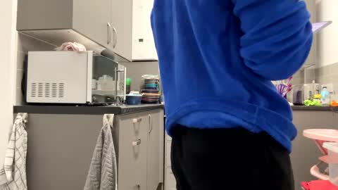 getnaked123 online show from January 2026 12:02:01 AM