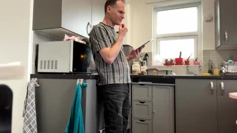 Snapshot of loveit23456 chatting on February 2026 11:52:01 AM getnaked123 online show from February 2026 11:52:01 AM