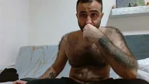 loveivat80 online show from December 2025 04:45:02 PM