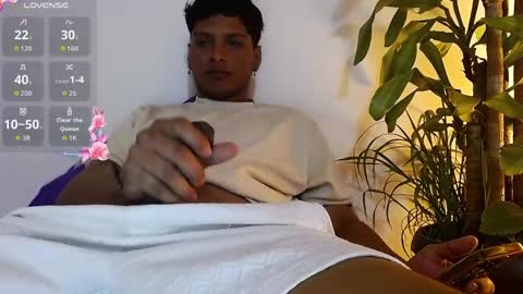 Justin and pandora online show from April 2026 04:06:02 AM