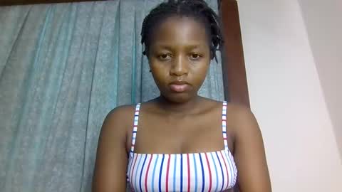 Snapshot of lovelbrownie chatting on October 2025 09:26:02 AM lovelbrownie online show from October 2025 09:26:02 AM