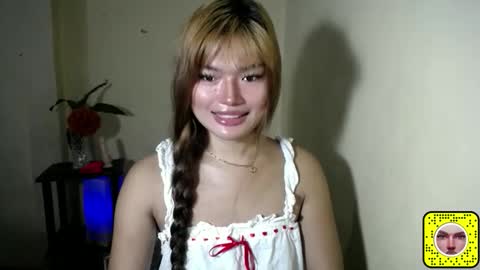 Snapshot of lovelily_xoxo chatting on April 2026 09:42:02 PM lovelily_xoxo online show from April 2026 09:42:02 PM