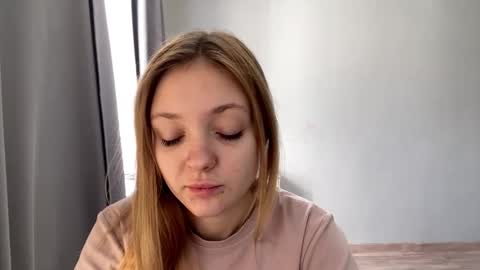 Ella online show from January 2026 09:02:02 AM