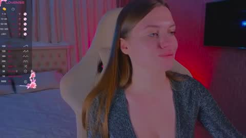 Laura online show from December 2024 01:55:02 PM