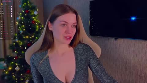 Laura online show from December 2024 04:37:01 PM