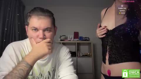 Mileena and Oliver online show from October 2025 10:21:01 PM